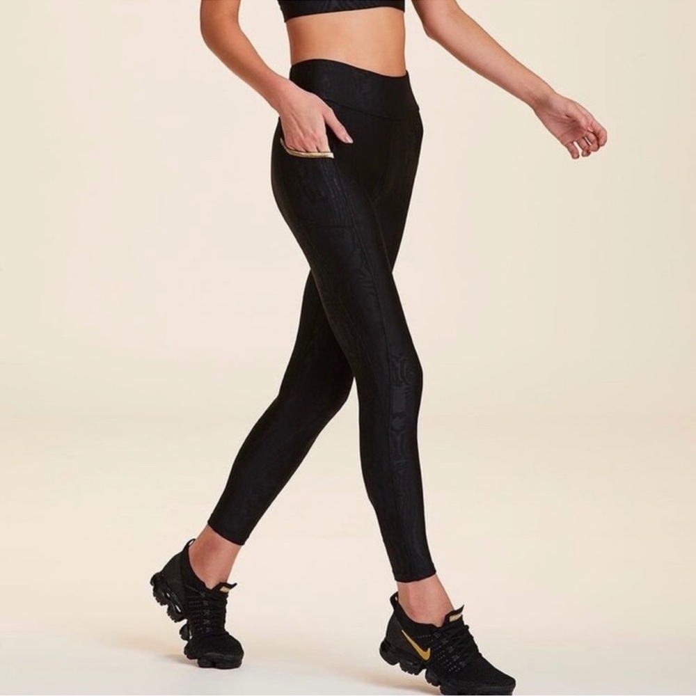 Alala Black Aphrodite Leggings